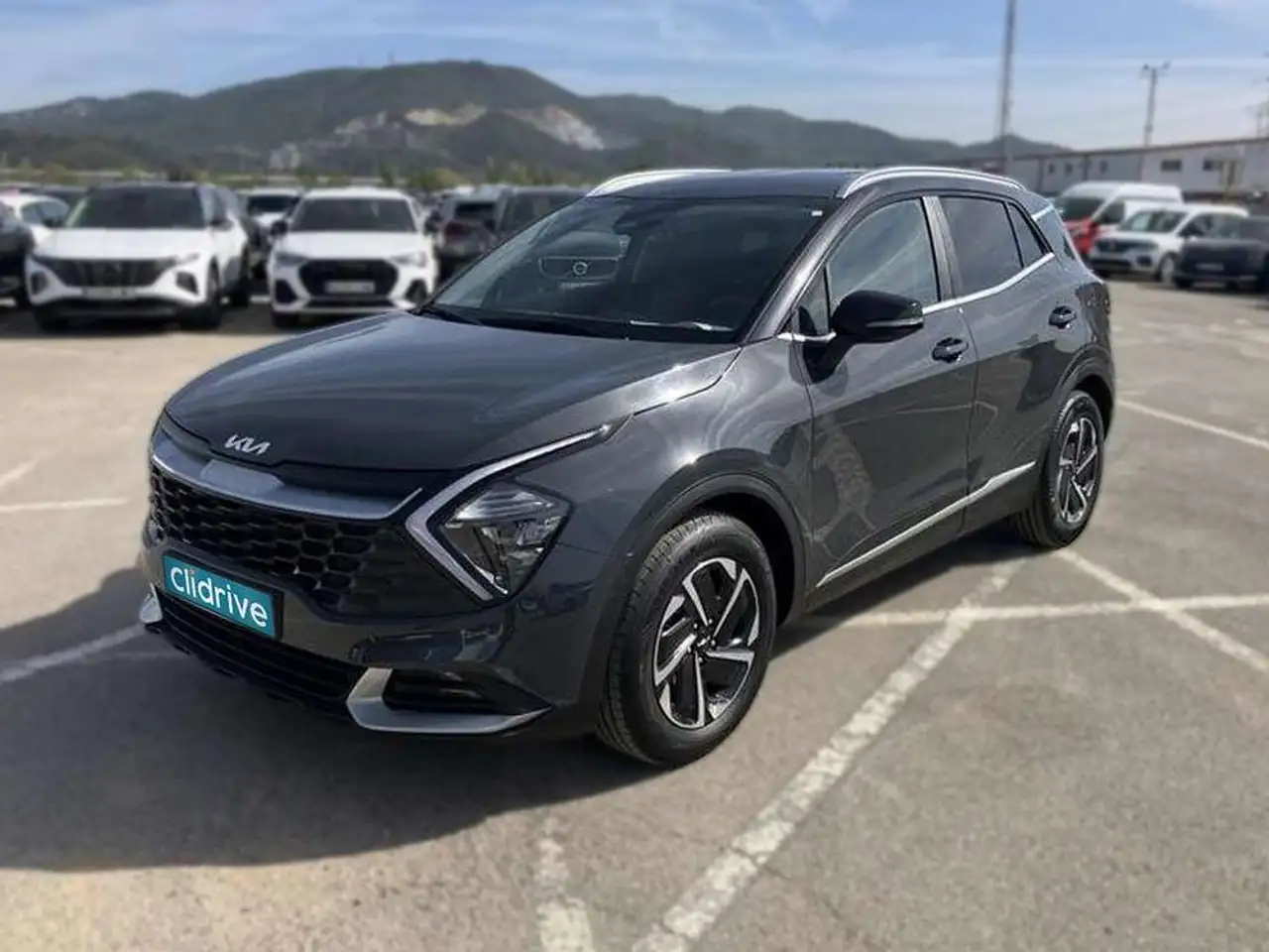 Kia Sportage 1.6 TGDi MHEV Drive 4x2 — photo 1 of 15