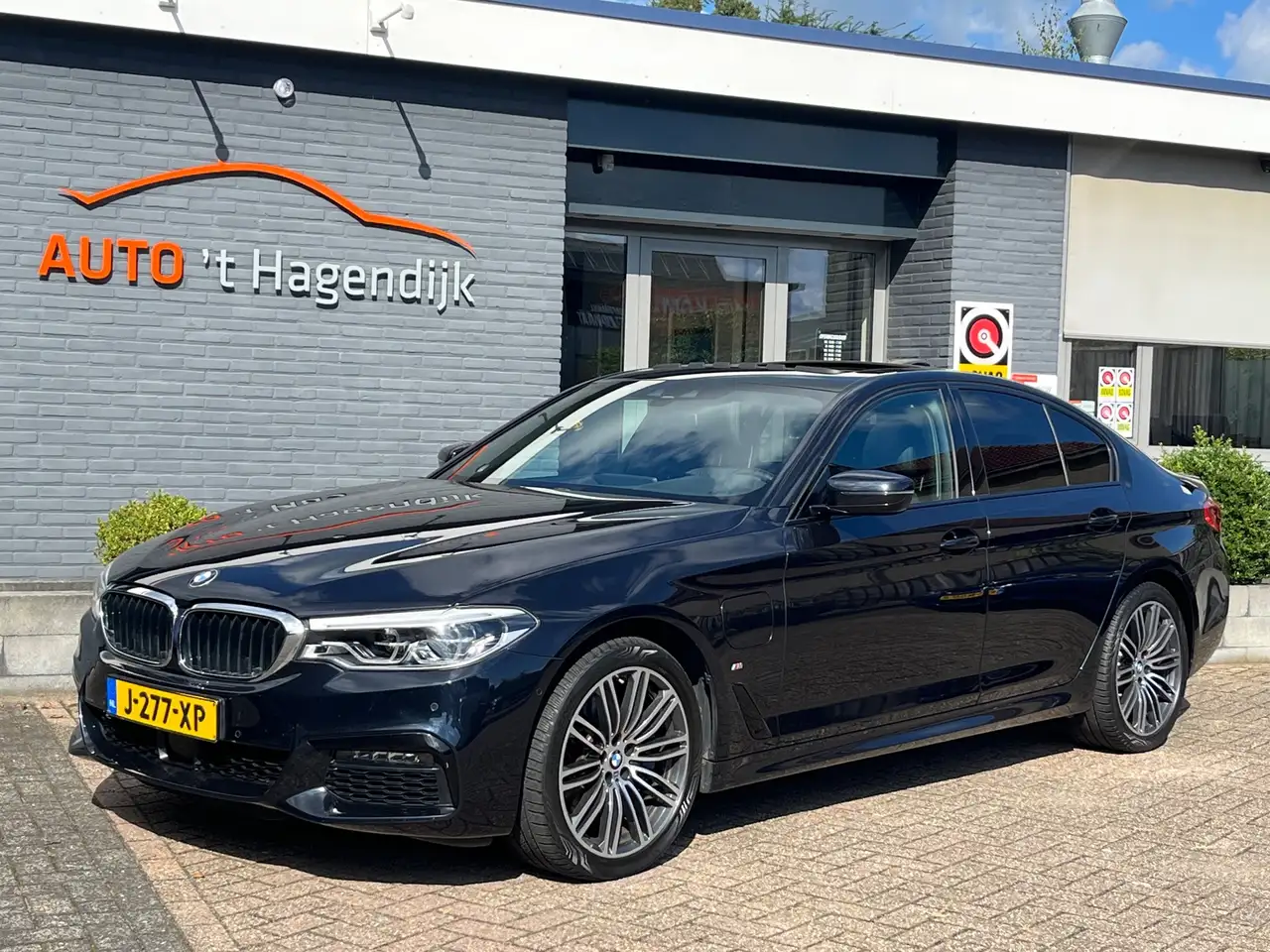 BMW 530 5-serie 530e xDrive M-Sport HE pano 19" HUD leder — photo 1 of 22