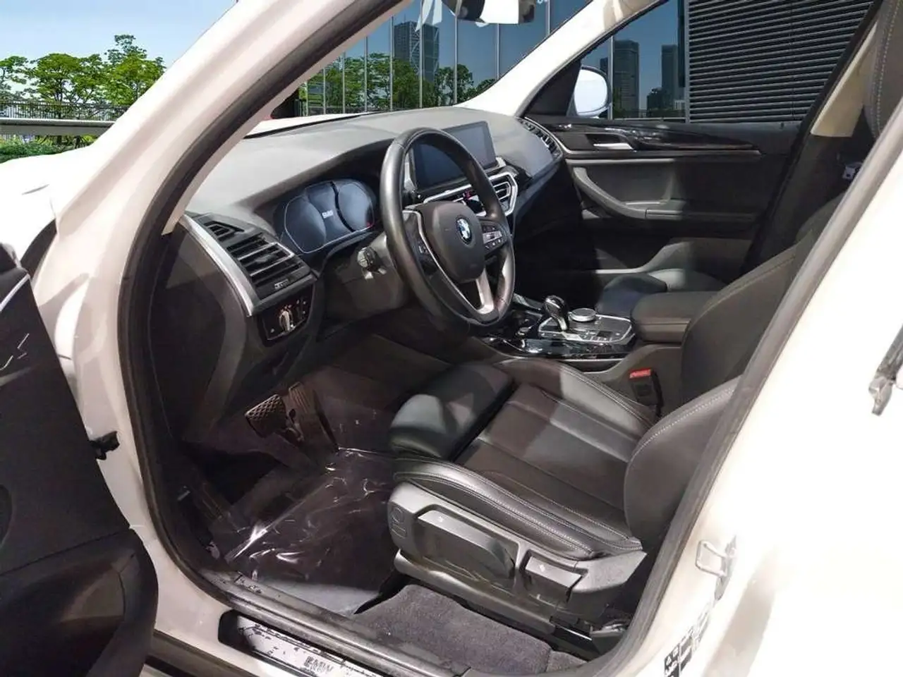 BMW X3 xDrive 20iA xLine — photo 1 of 2