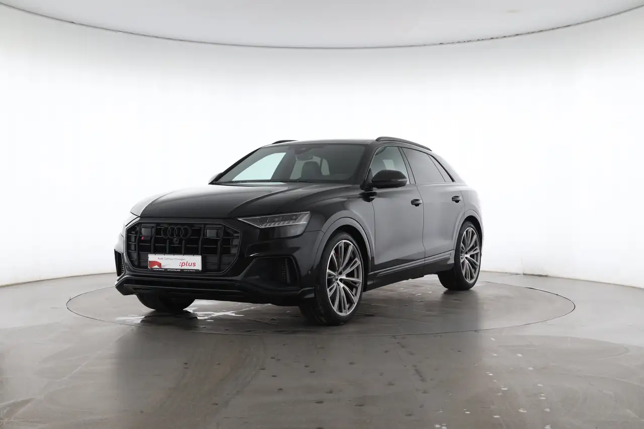 Audi SQ8 40 TFSI quattro S line competition plus — photo 1 of 15