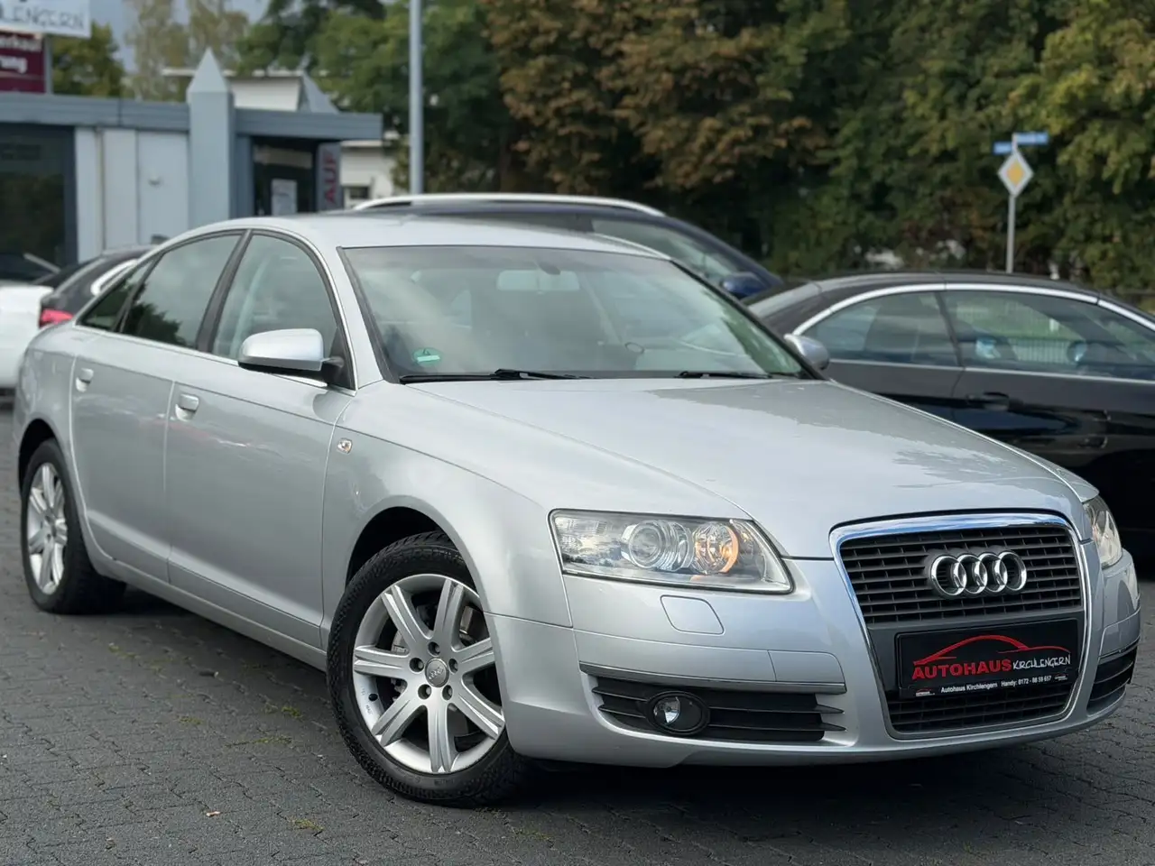 Audi A6 3.2 FSI Automatik Allwetter Limousine Xenon Leder — photo 1 of 15