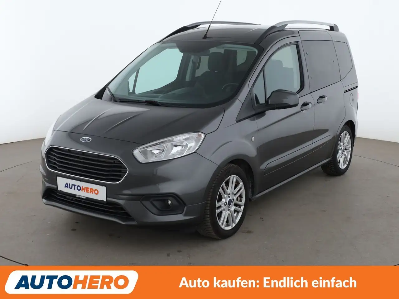Ford Tourneo Courier 1.0 EcoBoost Titanium*NAVI*PDC* — photo 1 of 25