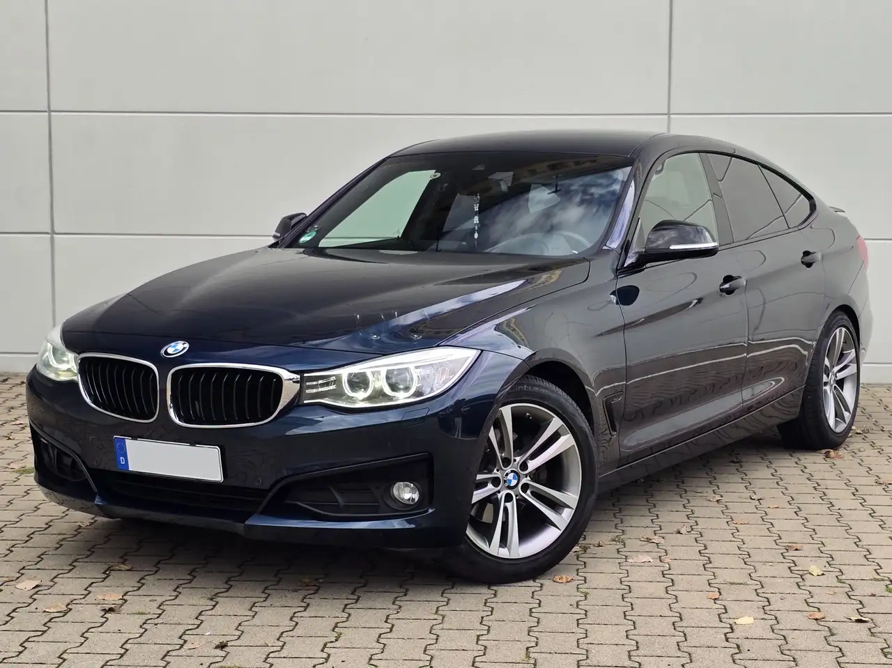 BMW 320 320d GT Sport-Aut. Sport Line *TÜV NEU — photo 1 of 20