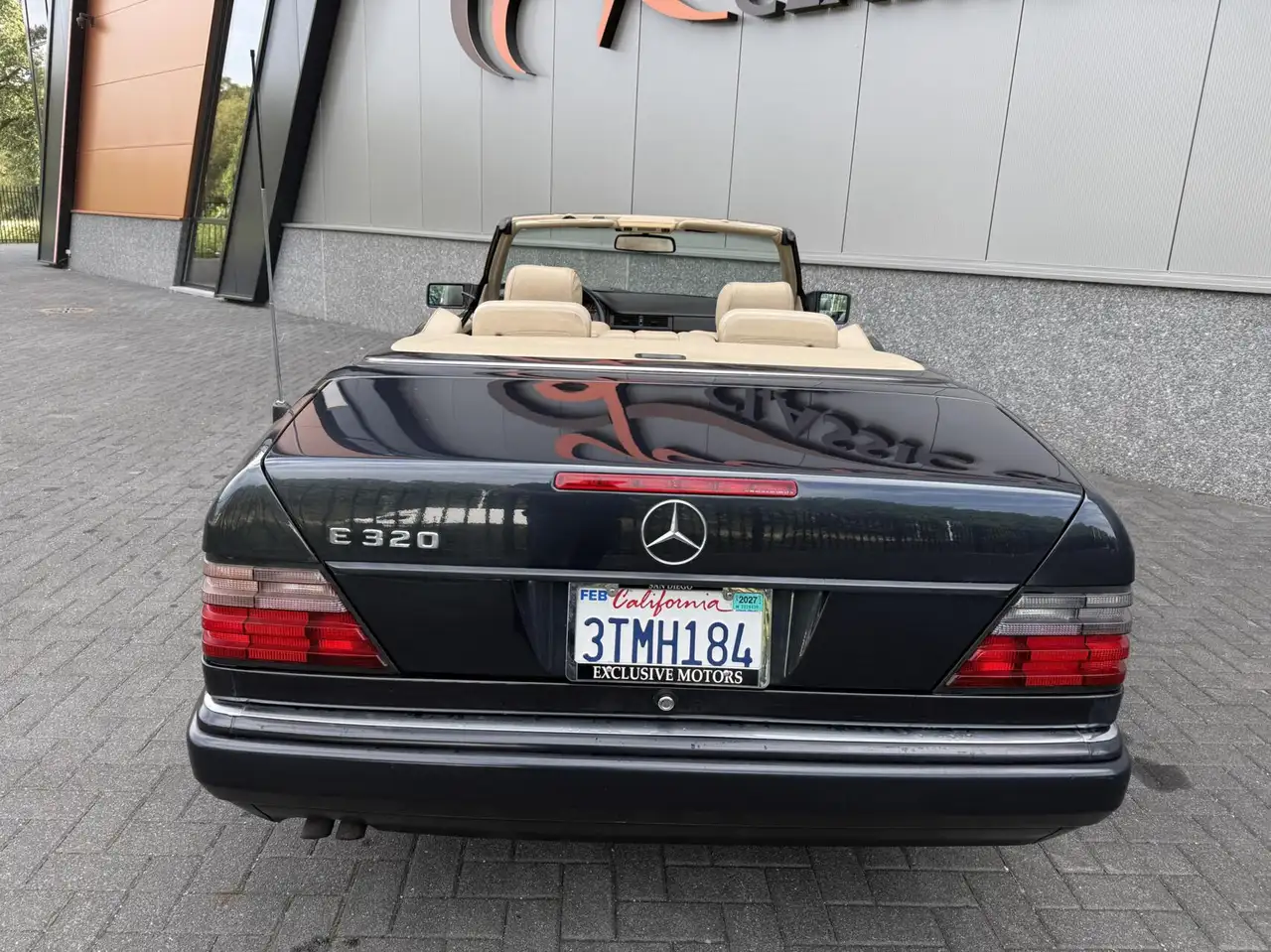 1995 Mercedes-Benz 320 W124 E320, photograph 9