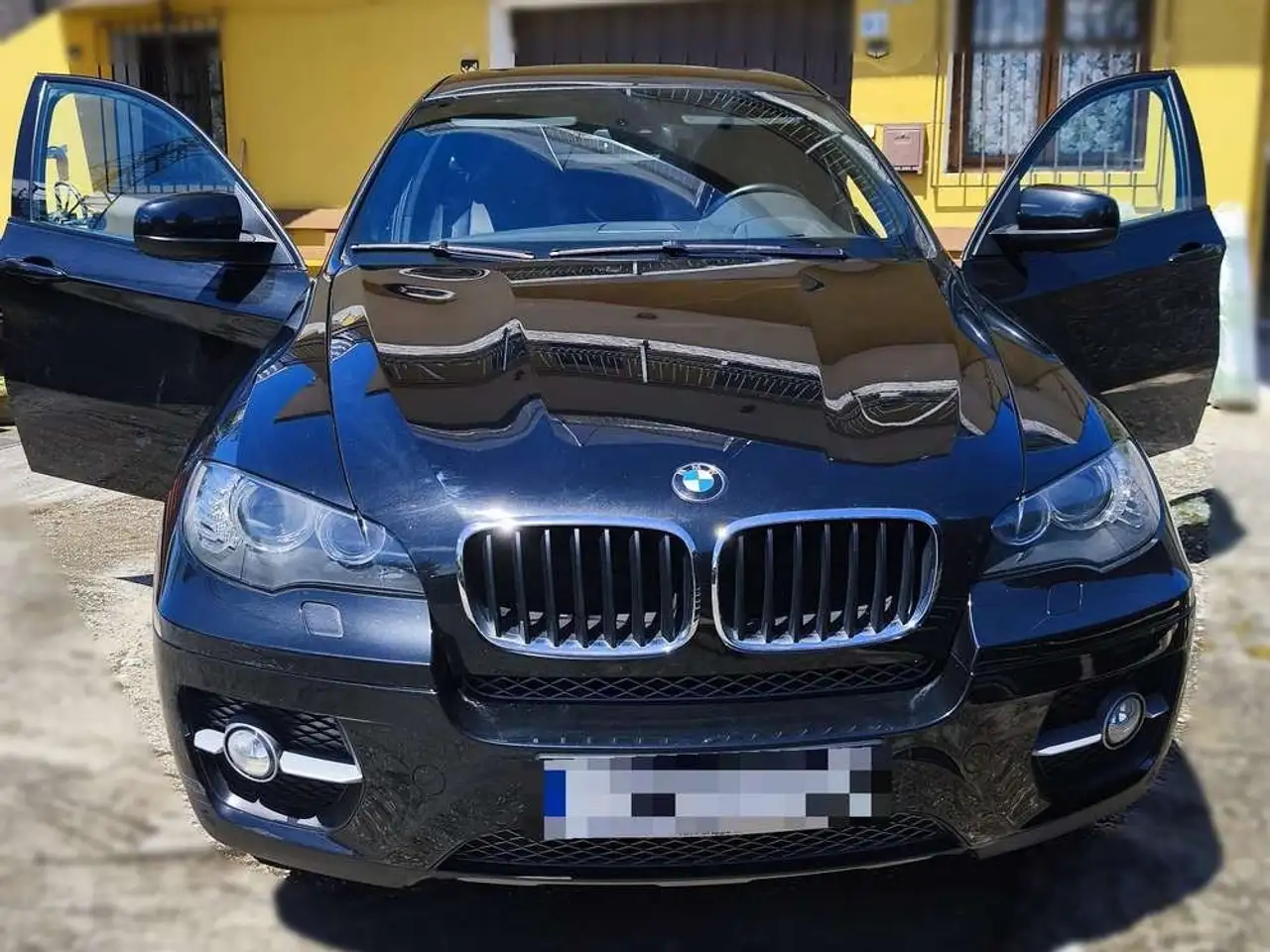 BMW X6 xDrive 30dA — photo 1 of 20