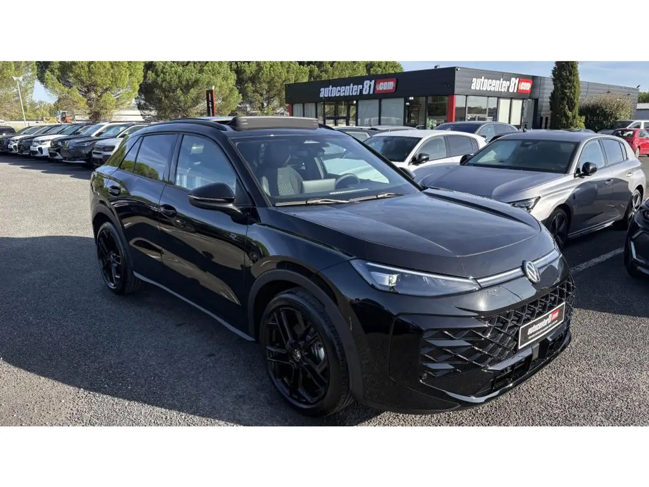Volkswagen T-Roc 1.5 eTSI Hybrid 150 DSG7 R-Line +TOIT OUVR +GARANTIE 5 ANS — photo 1 of 35