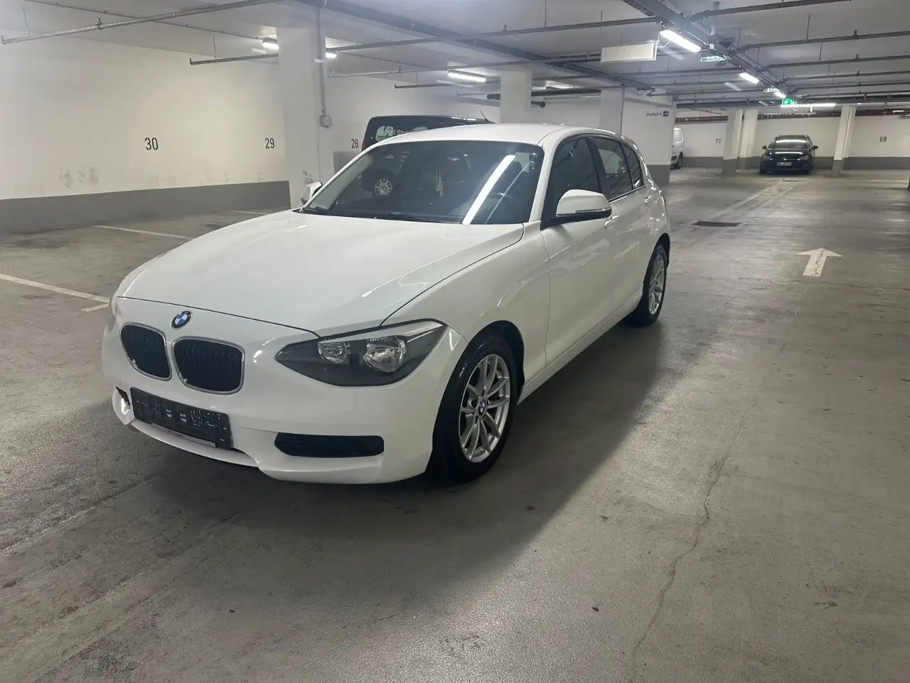 BMW 118 1 Limousine 5-trg. 118 i — photo 1 of 20