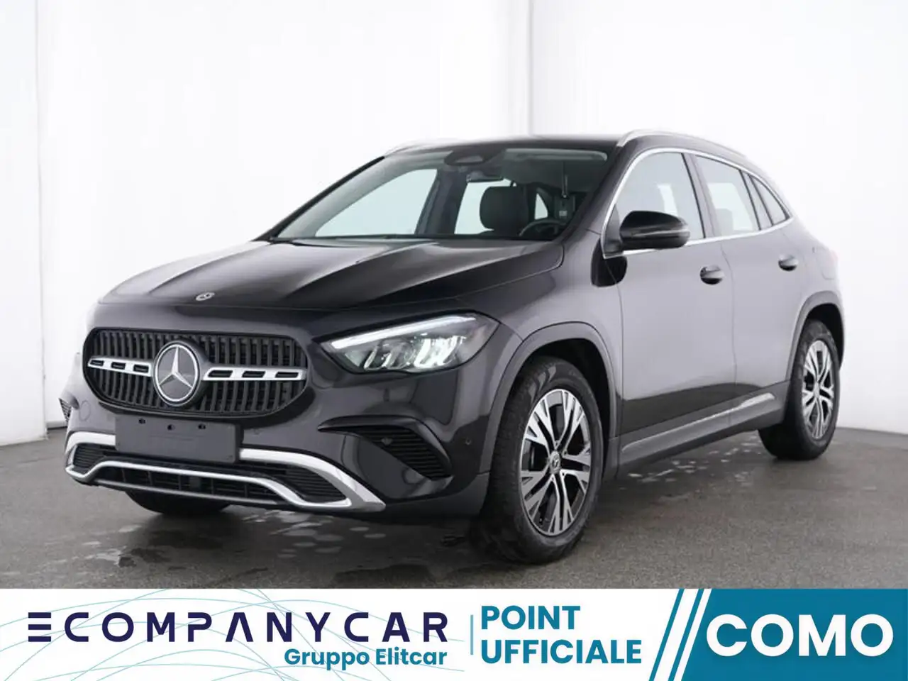 Mercedes-Benz GLA 180 Automatic Progressive Advanced — photo 1 of 9