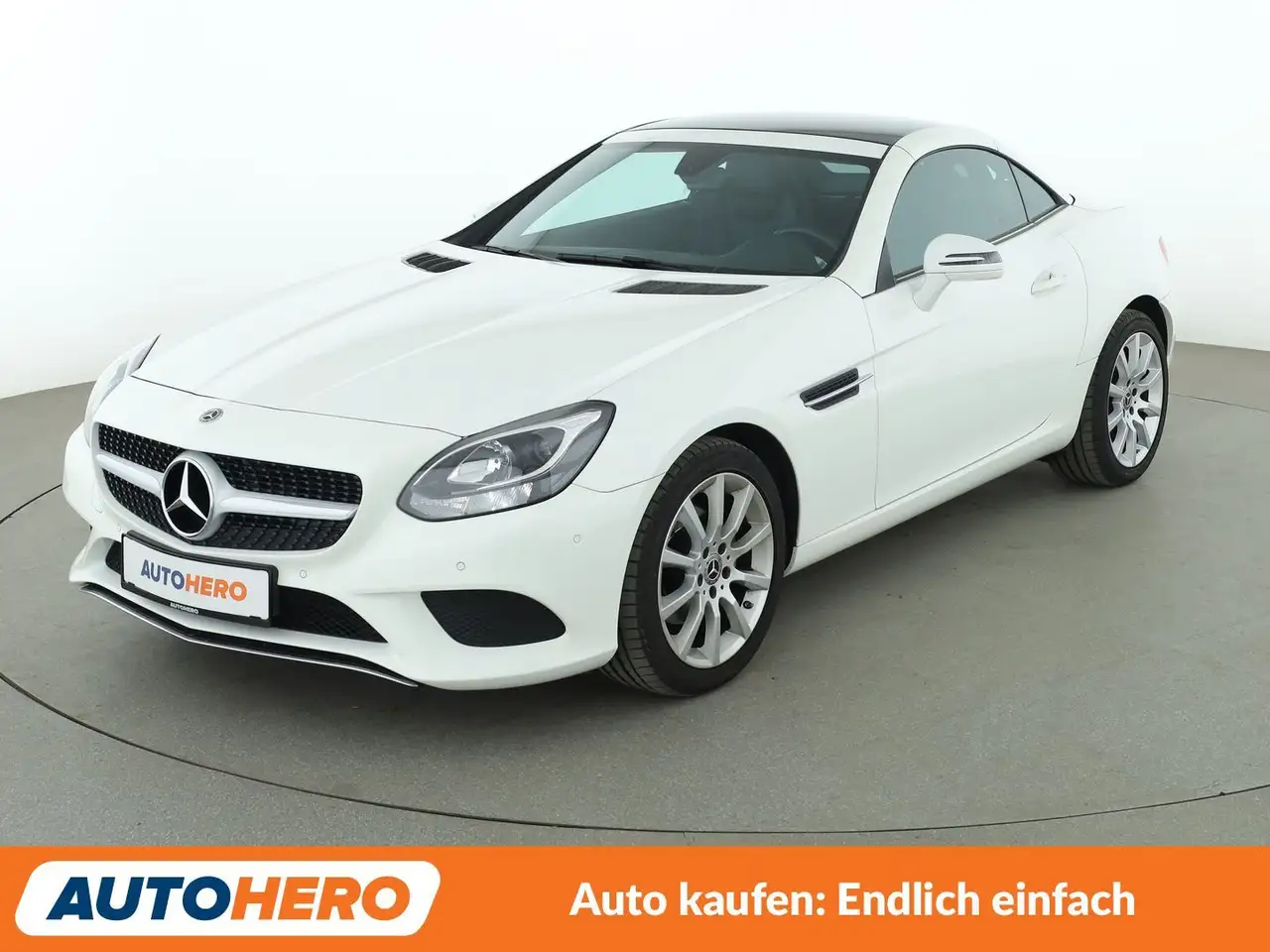 Mercedes-Benz SLC 180 SLC 180 *NAVI*TEMPO*SHZ*PDC*GARANTIE* — photo 1 of 28