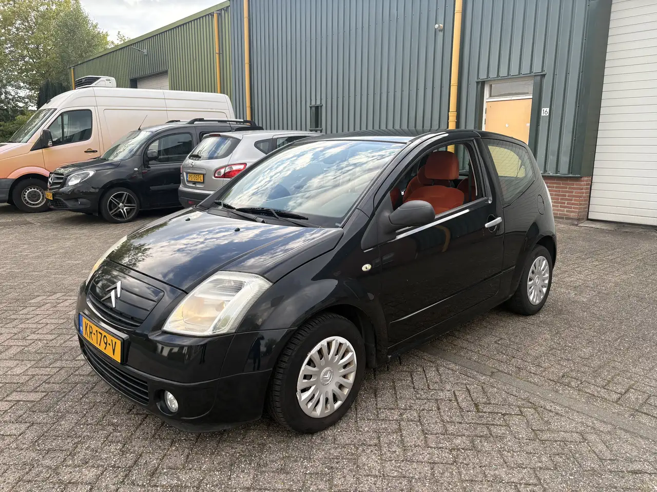 Citroen C2 1.1i nieuwe APK/AIRCO/LAGE KM stand — photo 1 of 11