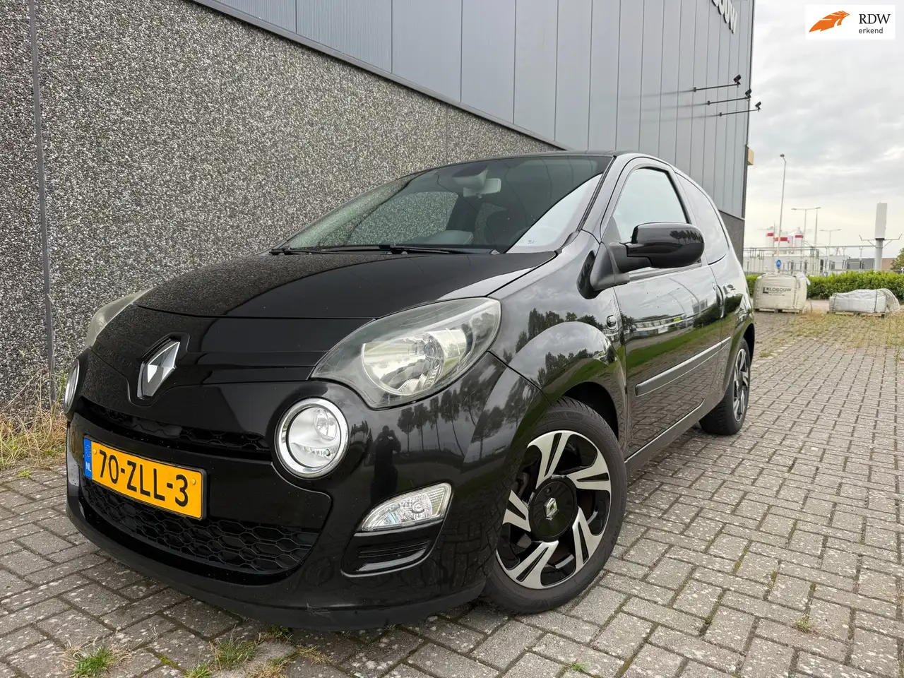 Renault Twingo 1.2 16V Dynamique/Nieuwe d-riem, apk, beurt en ban — photo 1 of 20