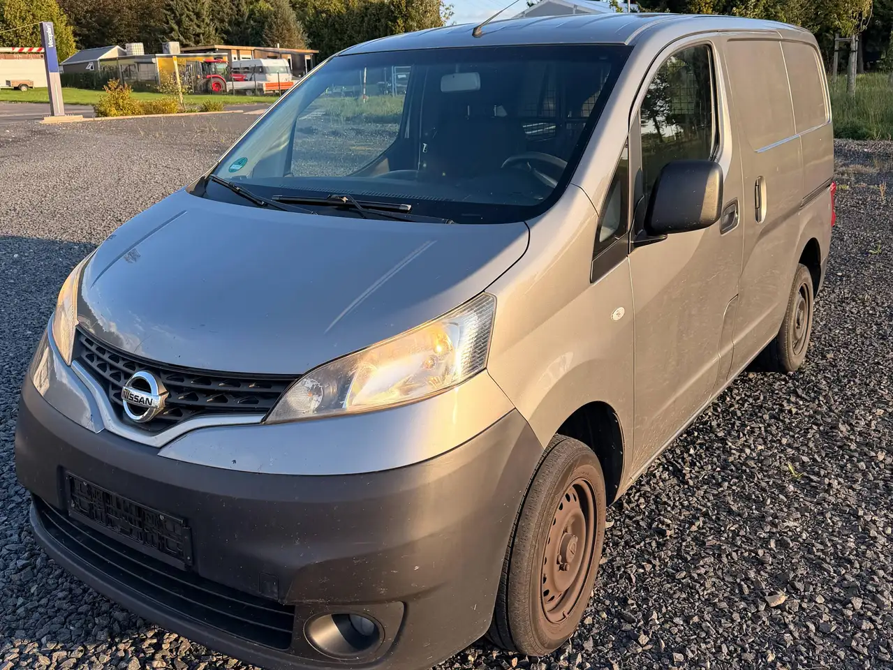Nissan NV200 NV200 1.5 EU5 Frischdienstfahrzeug — photo 1 of 15