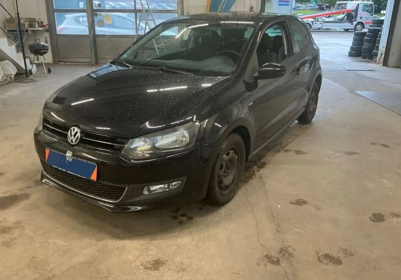 Volkswagen Polo 1.2 TSI 90 CH MATCH 3P CLIM — photo 1 of 4