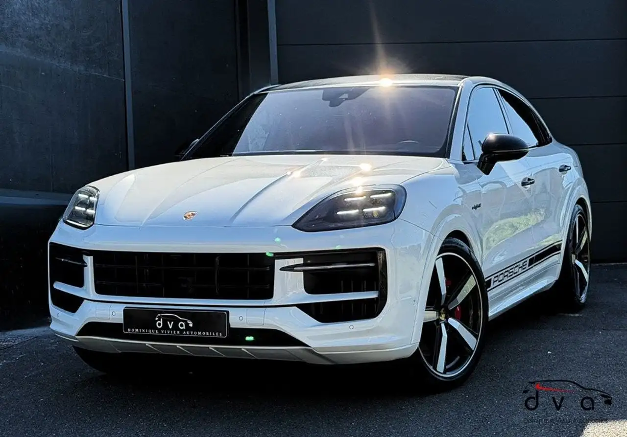 Porsche Cayenne Coupé S E-Hybrid 519 ch Sport Design — photo 1 of 10