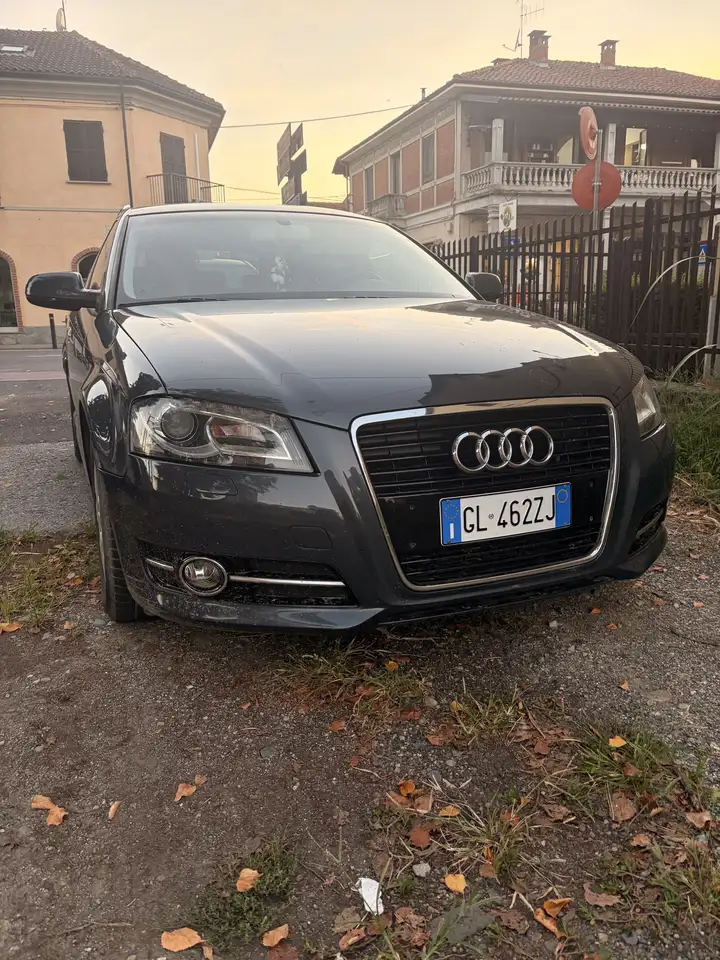 Audi A3 — photo 1 of 15