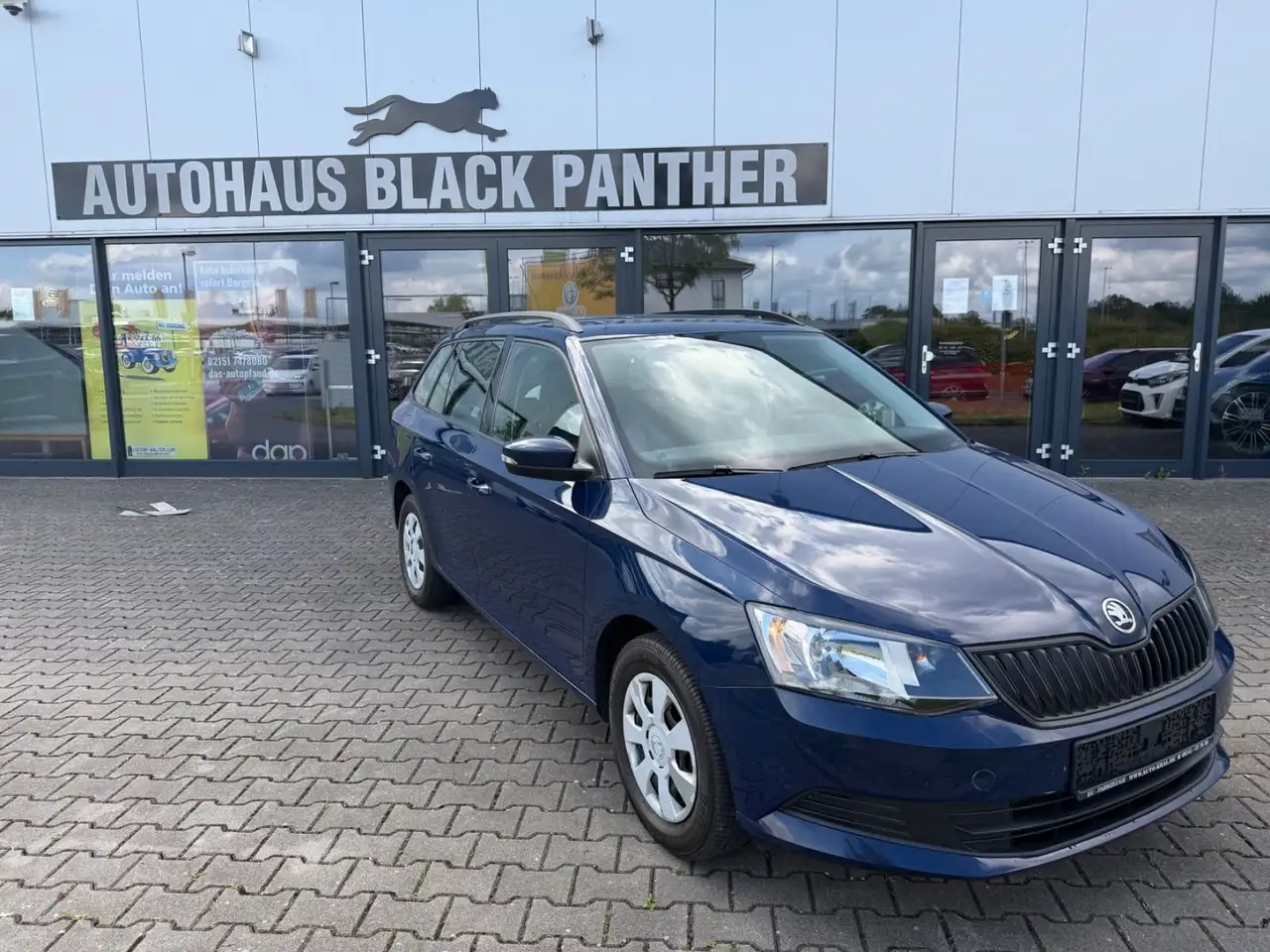 Skoda Fabia Combi Modell 2019 1Hand Klima — photo 1 of 17