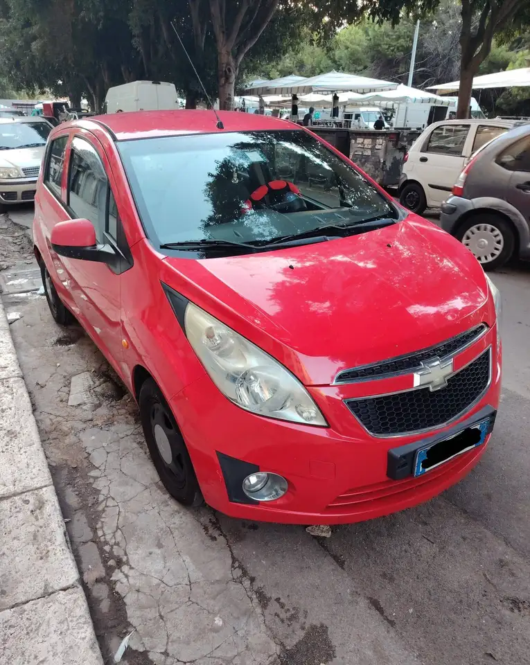 Chevrolet Spark Spark 1.0 LS — photo 1 of 6
