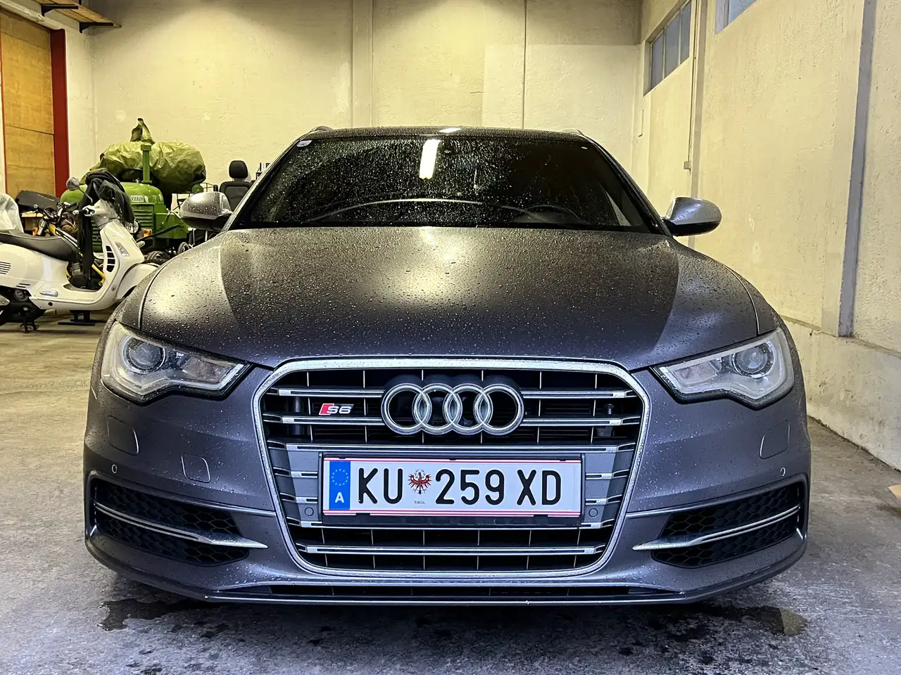 Audi S6 A6 Avant 4,0 TFSI quattro S-tronic — photo 1 of 16