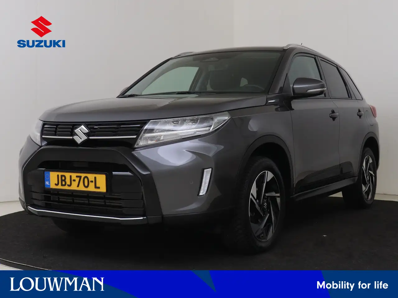 Suzuki Vitara 1.4 Boosterjet Style Smart Hybrid | Suede Met Lede — photo 1 of 40