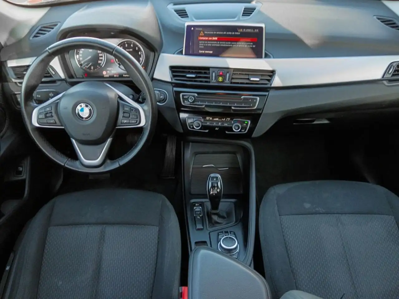 2021 BMW X1 sDrive 18i, photograph 9