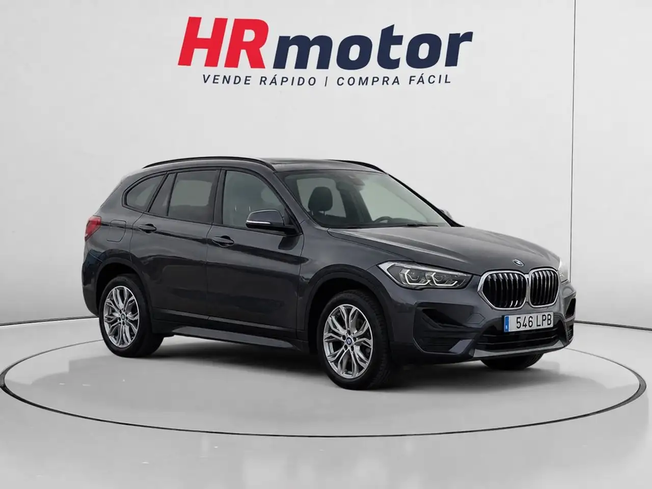 BMW X1 sDrive 18i — photo 1 of 15