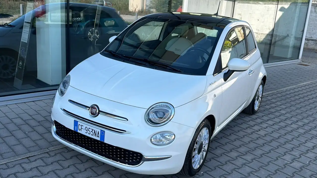 Fiat 500 1.0 hybrid Dolcevita 70cv — photo 1 of 6