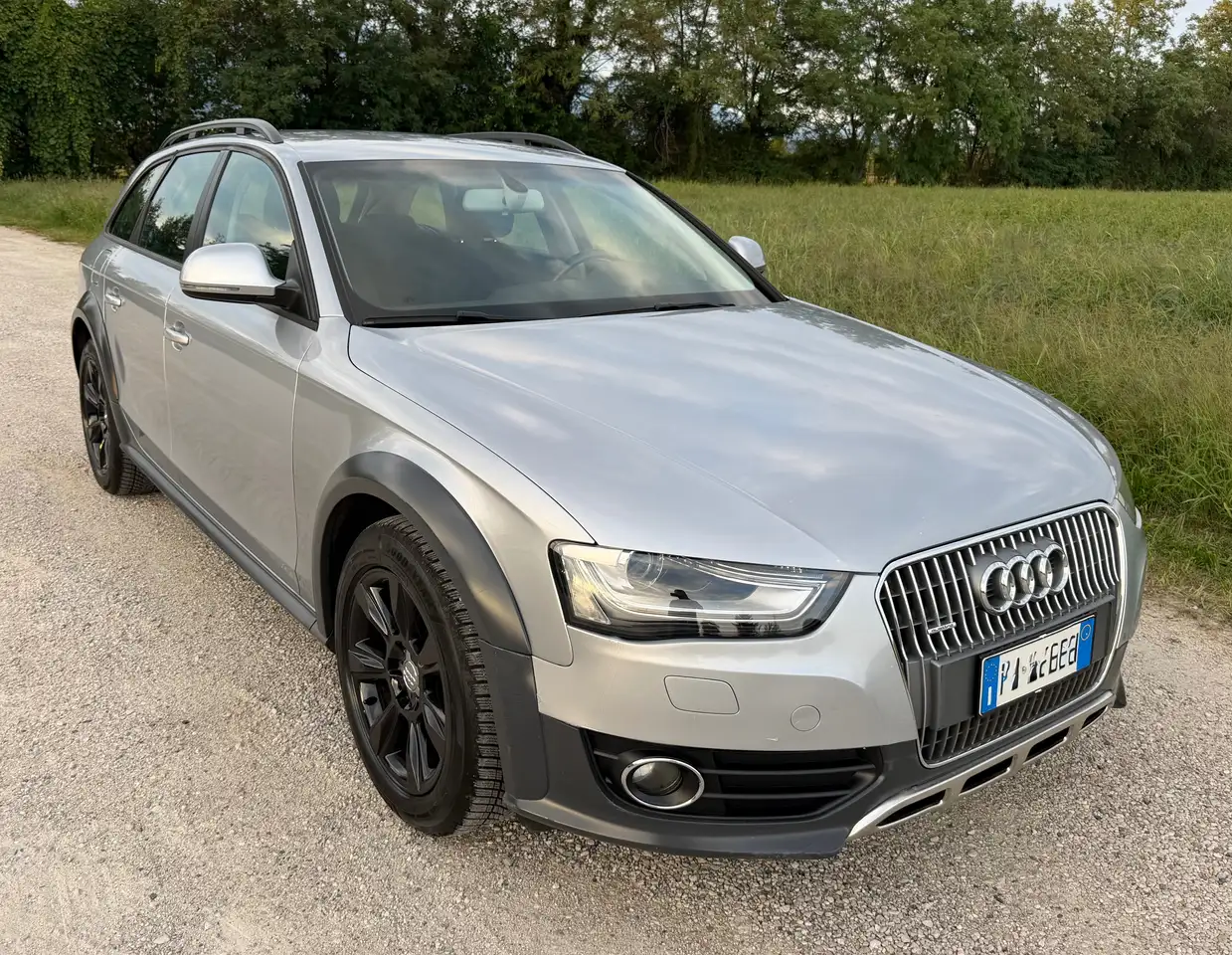 Audi A4 allroad AUDI A4 ALLROAD 2.0 TDI QUATTRO UNIPROPRIETARIO — photo 1 of 15