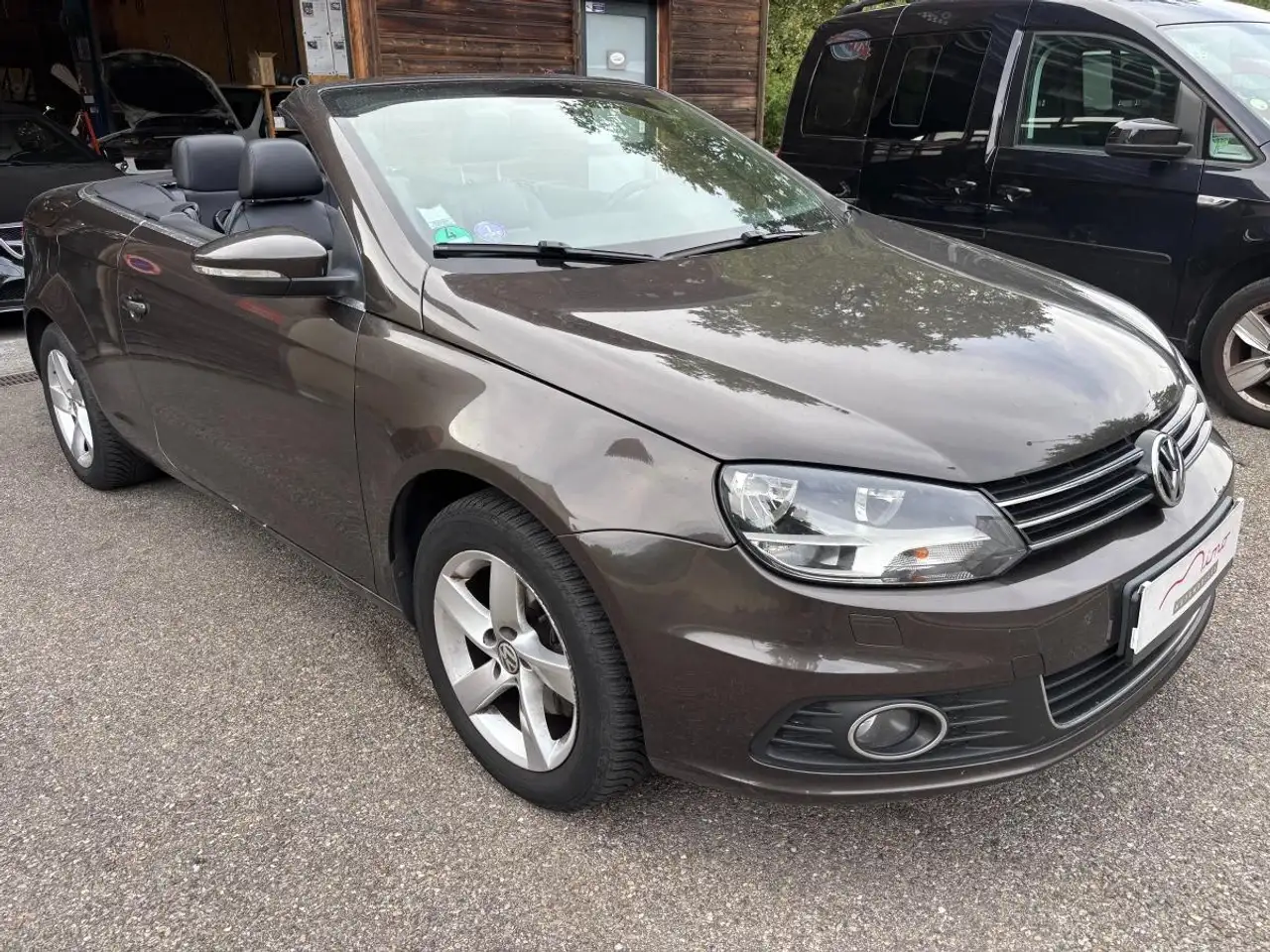 Volkswagen Eos 1.4 TSI 120 — photo 1 of 20
