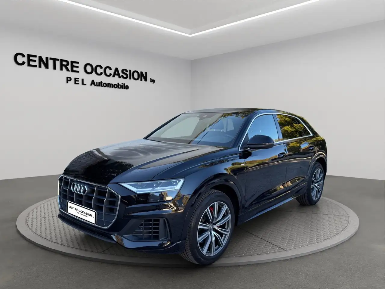 Audi Q8 50 TDI 286 CH QUATTRO S LINE TIPTRONIC — photo 1 of 27