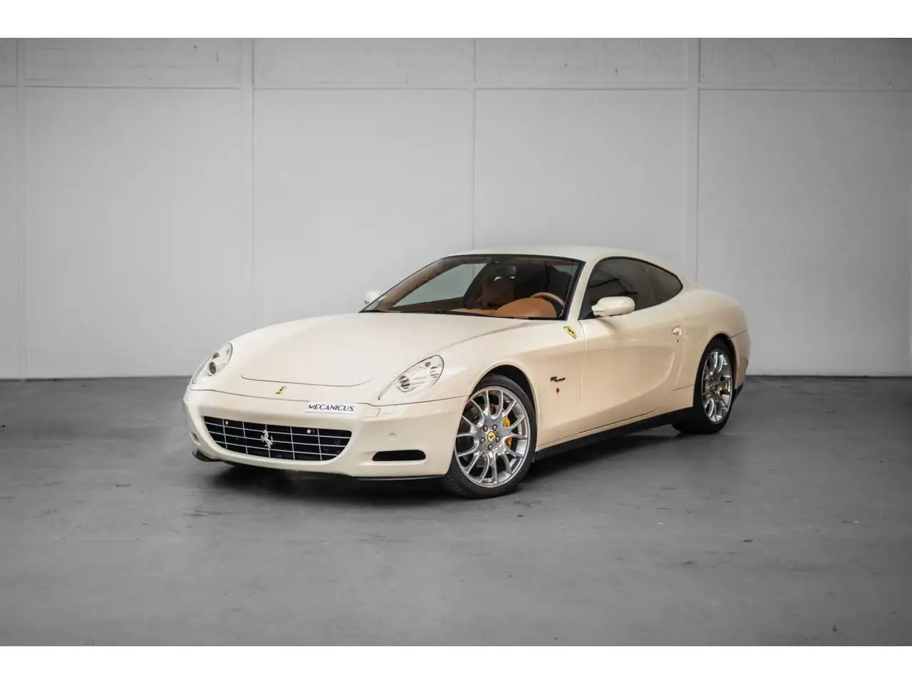 Ferrari 612 612 Scaglietti HGT2 *Avorio Vignale / Intérieur Cuoio complet / 3ème main* — photo 1 of 40