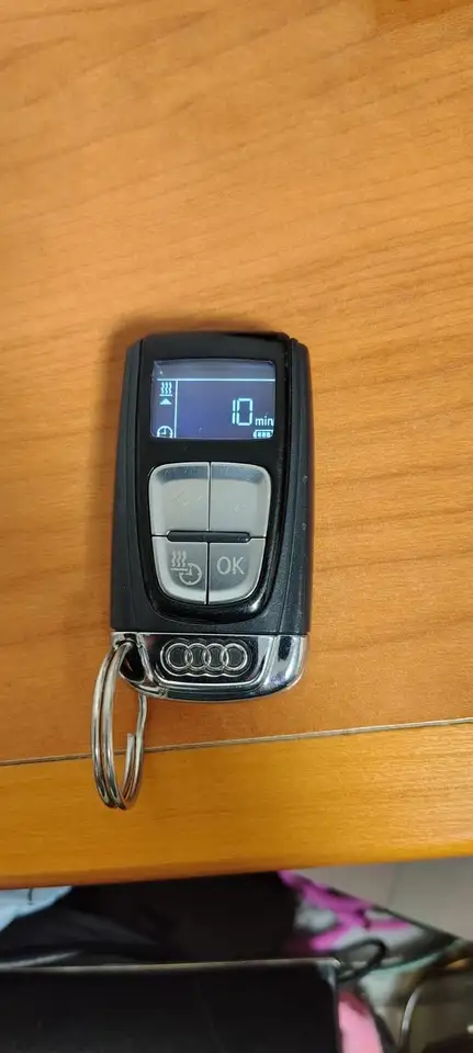 Audi A6 Avant 3.0 tdi S-tronic FULL — photo 1 of 15