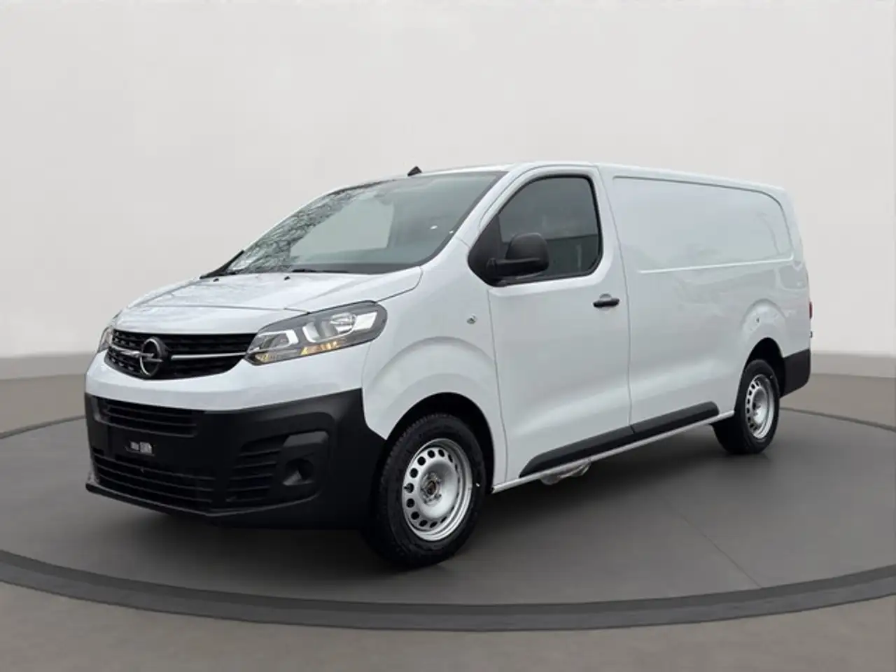 Opel Vivaro Cargo 2.0 Diesel (130kW/177PS) AT — photo 1 of 8