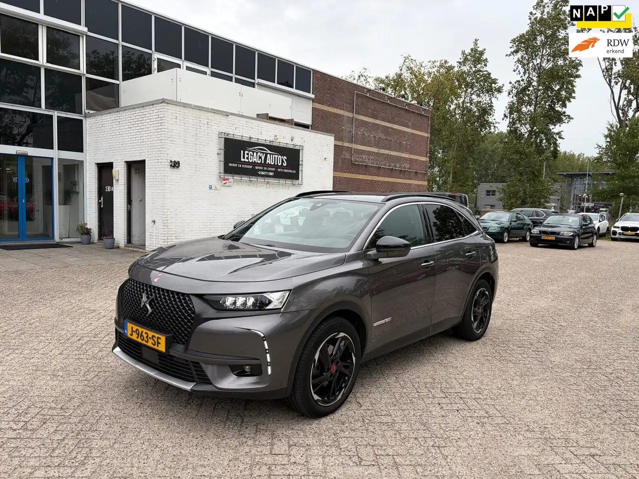 DS Automobiles DS 7 Crossback 1.2 PureTech Executive - Vol opties - Distributie — photo 1 of 40