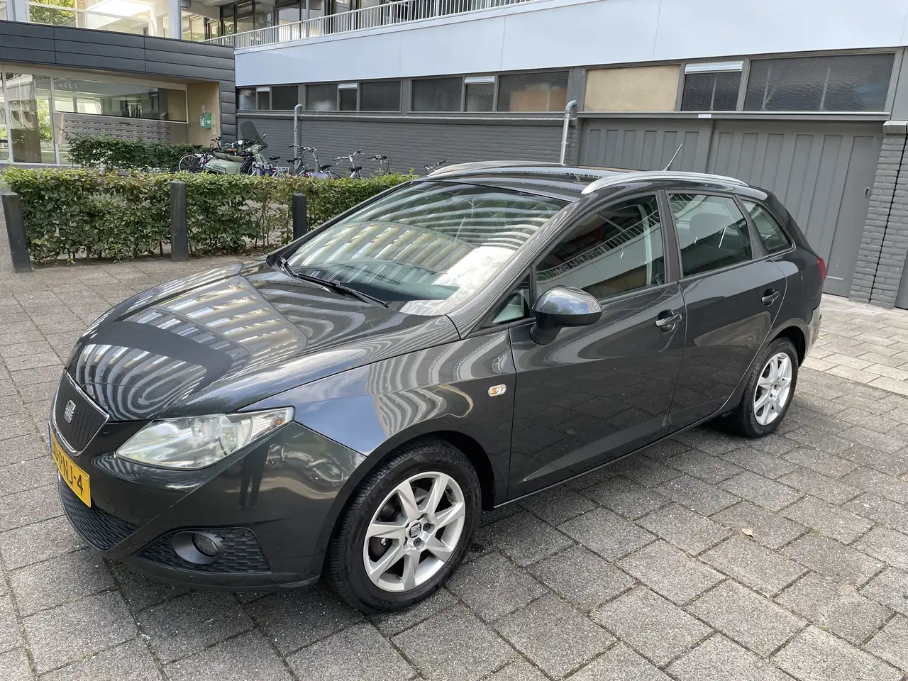 SEAT Ibiza 1.2 TDI Style Eco. — photo 1 of 12