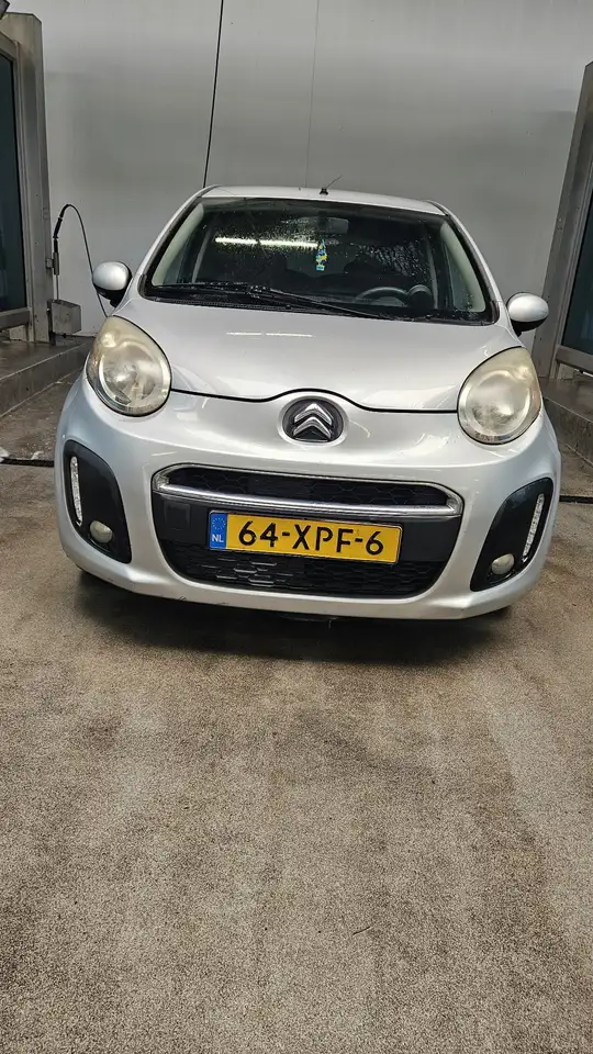 Citroen C1 1.0 First Edition — photo 1 of 7
