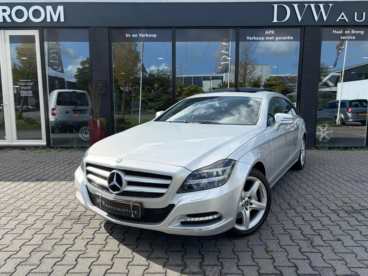 Mercedes-Benz CLS 350 Shooting Brake Automaat — photo 1 of 26