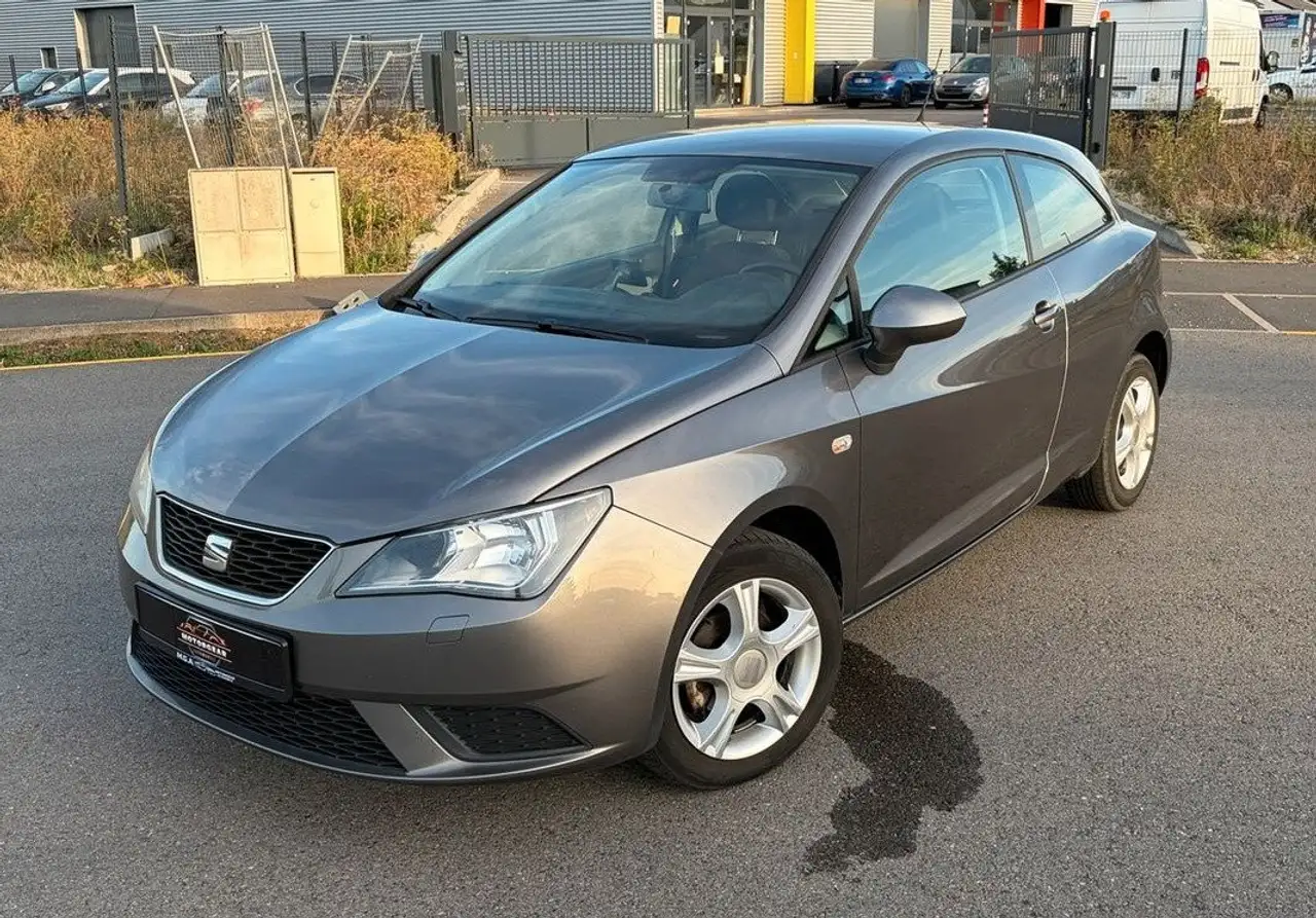 SEAT Ibiza 1.4 STYLE 85 CH — photo 1 of 9