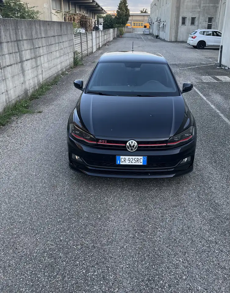 Volkswagen Polo GTI 5p 2.0 tsi 200cv dsg — photo 1 of 6