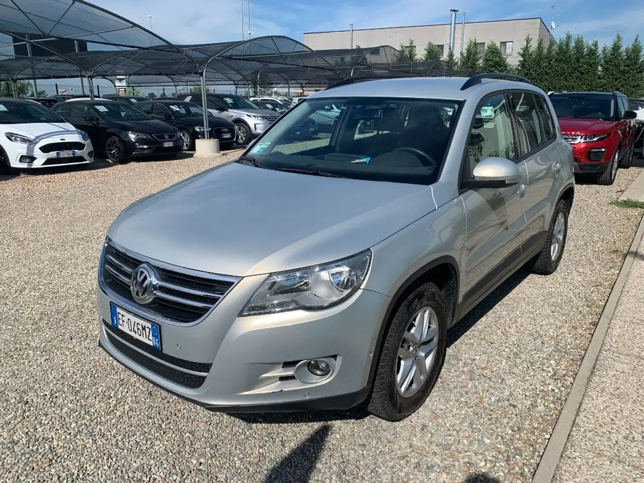 Volkswagen Tiguan 1.4 TSI Trend & Fun BlueMotion Technology — photo 1 of 15