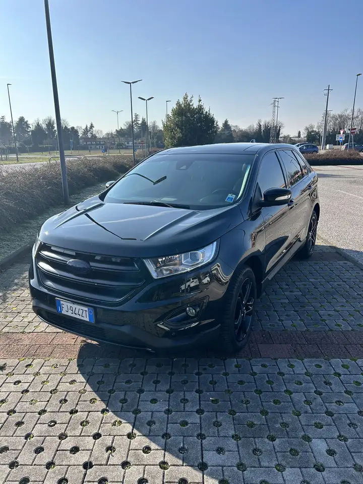 Ford Edge 2.0 tdci Titanium s&s awd 210cv powershift — photo 1 of 5