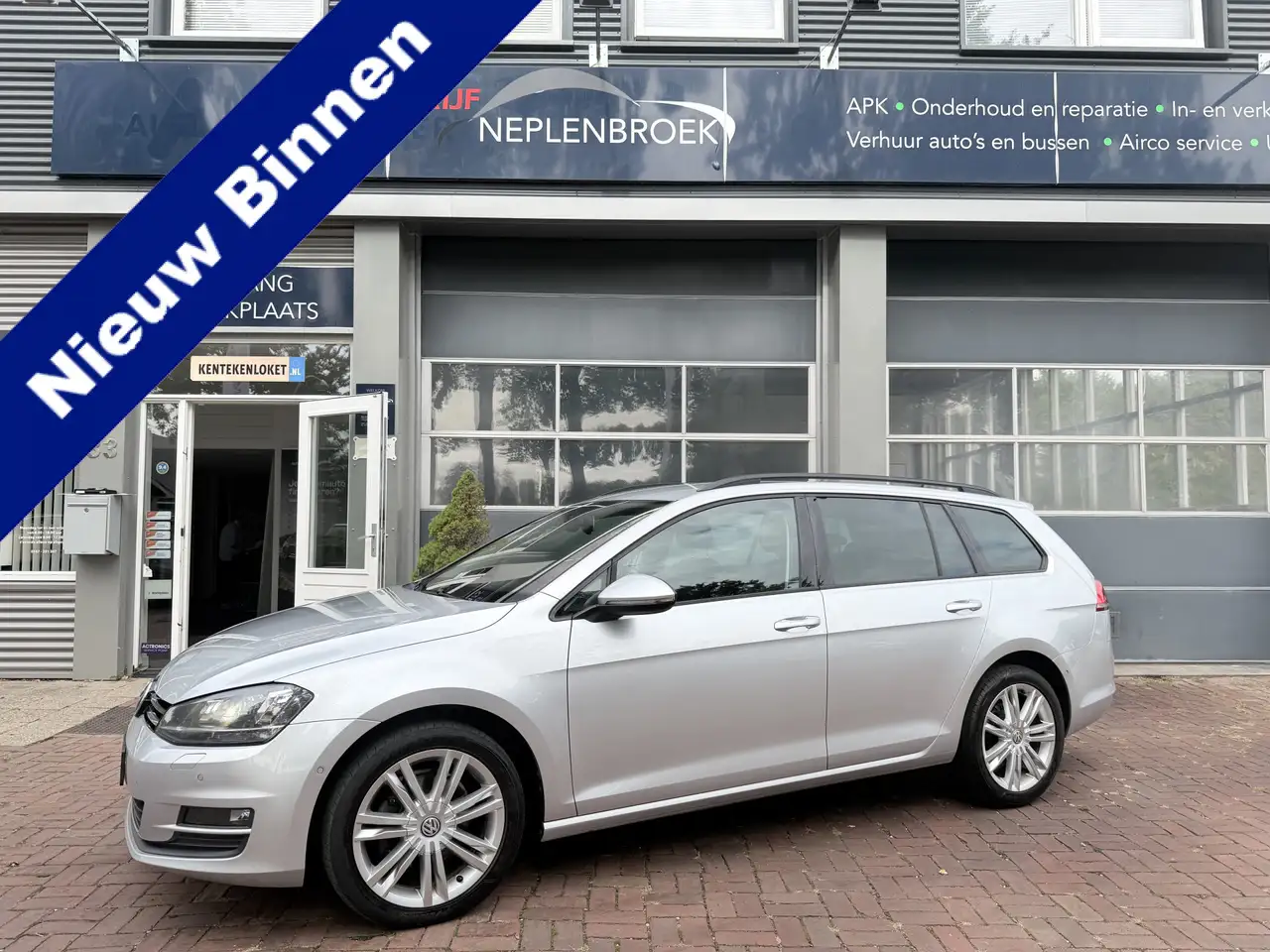 Volkswagen Golf Variant 1.6 TDI Highline km 130.000 Nap bj 2013 Automaat g — photo 1 of 40