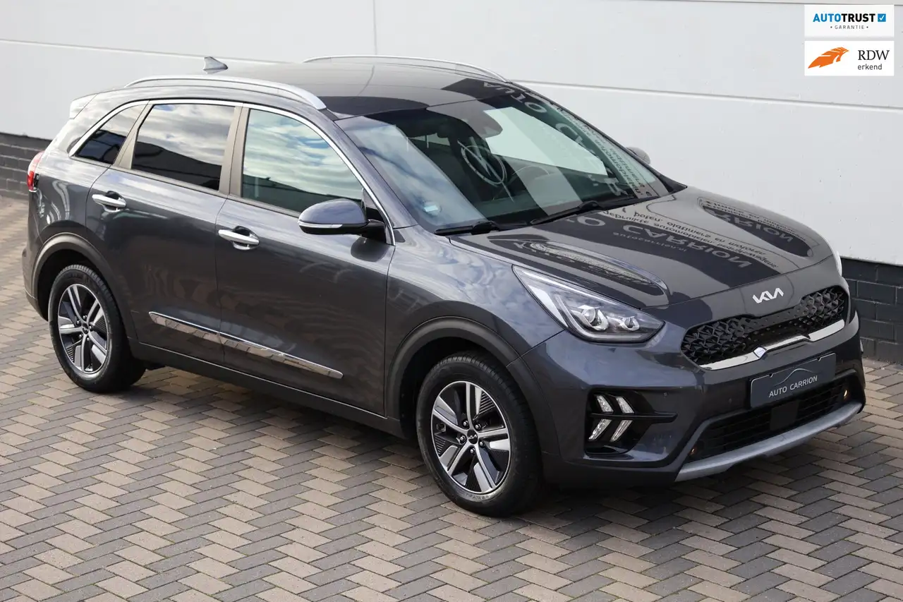 Kia Niro 1.6 GDi PHEV DynamicPlusLine Navi Carplay Trekhaak — photo 1 of 40