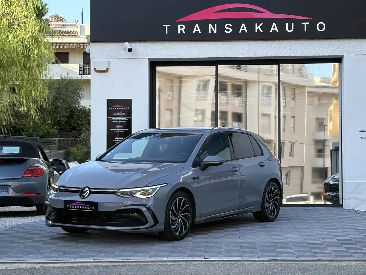 Volkswagen Golf VIII R-Line 1st eTSI BOITE AUTOMATIQUE — photo 1 of 15