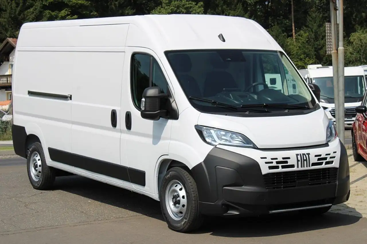 Fiat Ducato Maxi L3H2 140 MT 10Zoll Navi Kamera Klim... — photo 1 of 10