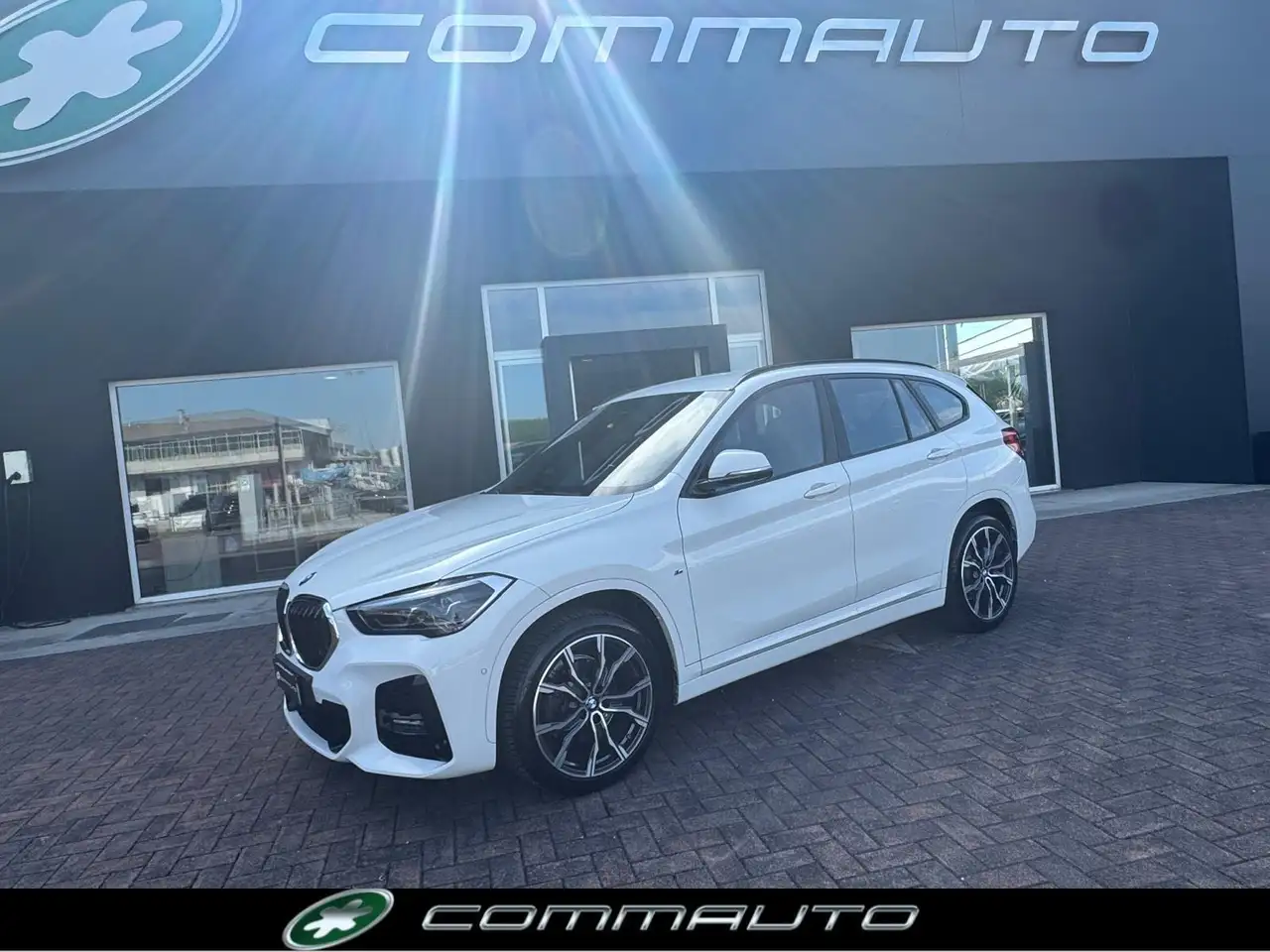 BMW X1 sdrive18d Msport — photo 1 of 15