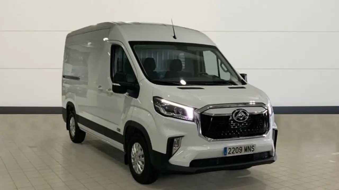 Maxus Deliver 9 BEV 72KWH AUTO L2H2 204 4P — photo 1 of 28