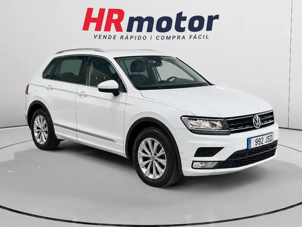 Volkswagen Tiguan 2.0TDI Advance 110kW (4.75) — photo 1 of 28