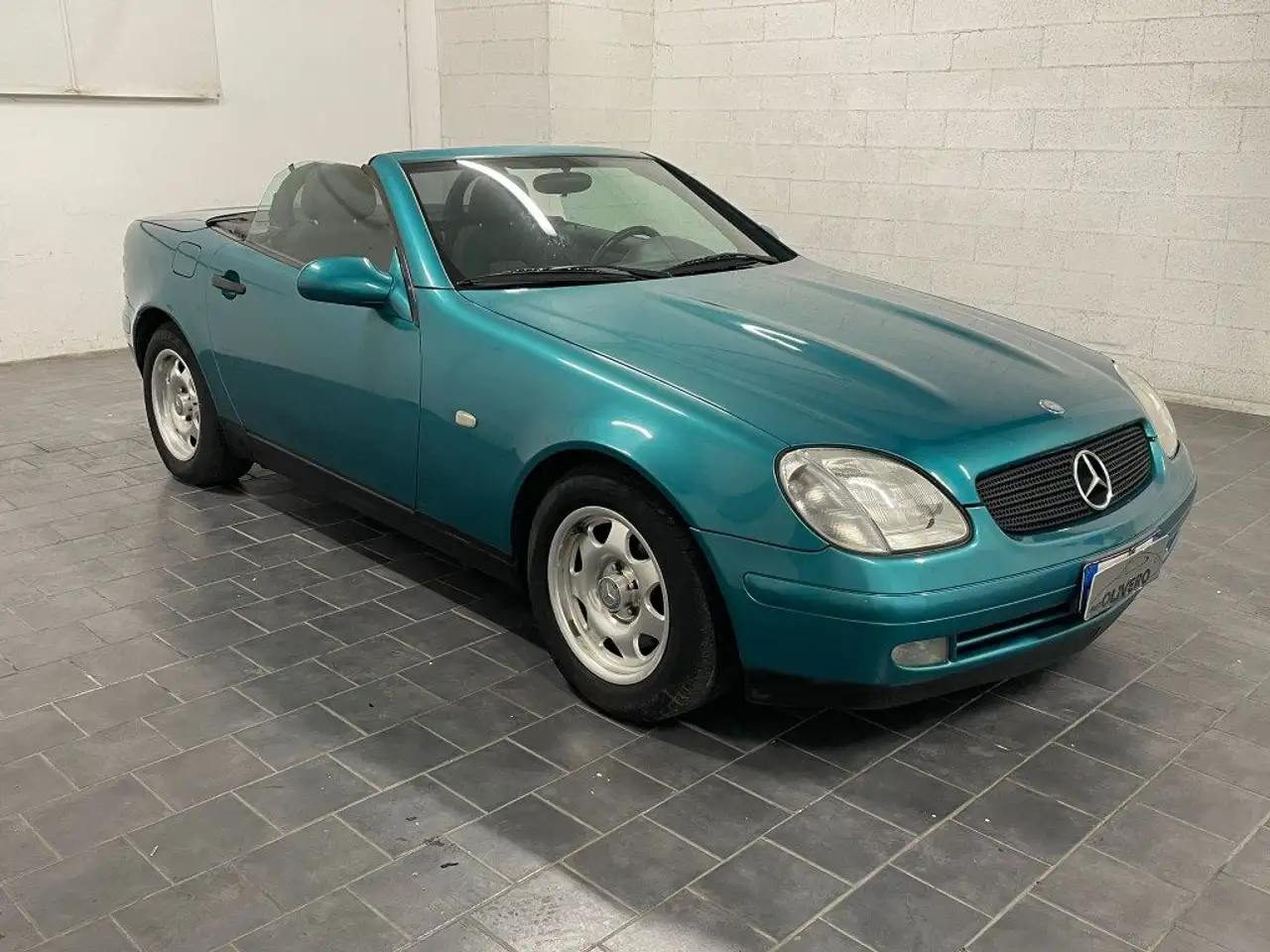 Mercedes-Benz SLK 200 136cv-Gpl — photo 1 of 15