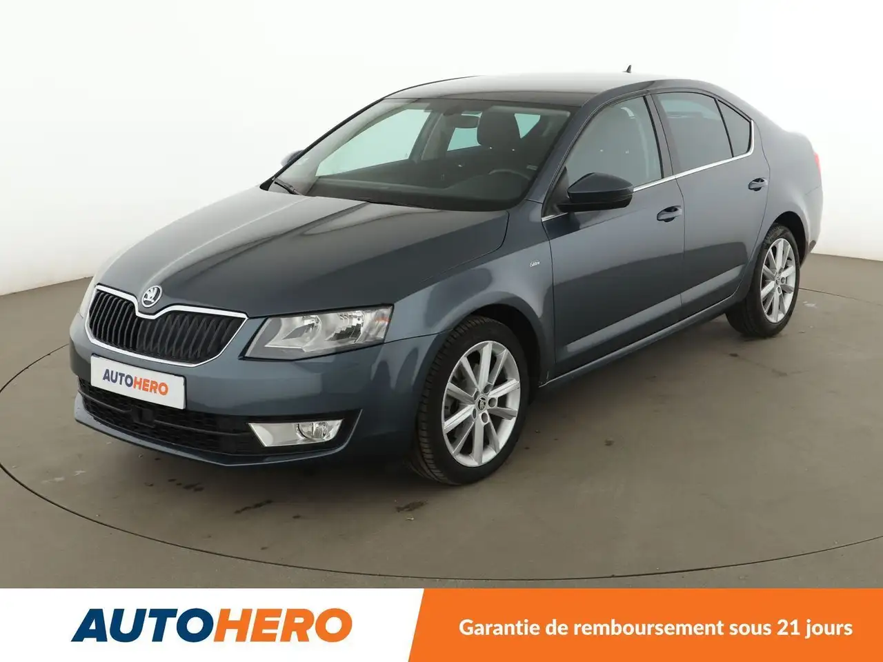 Skoda Octavia 1.0 TSI Green Tec Edition DSG7 — photo 1 of 33