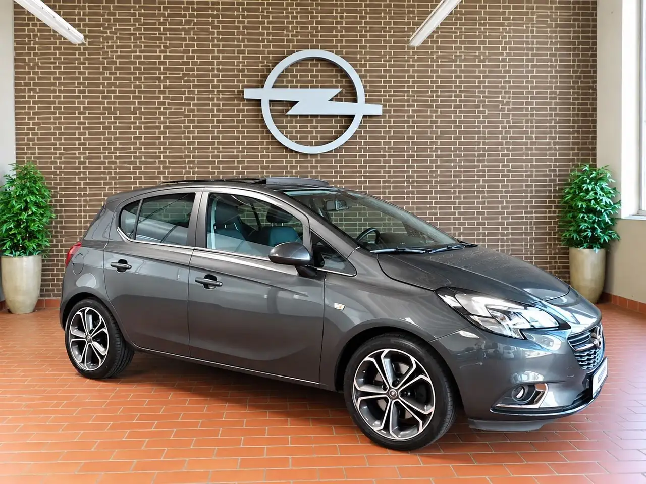 Opel Corsa E Innovation ecoFlex-SD/Winter P./Apple C. — photo 1 of 15